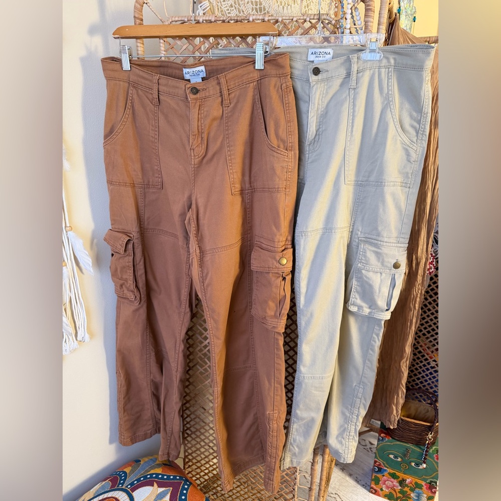 Arizona Jean Co. Pants in Brown and Cream